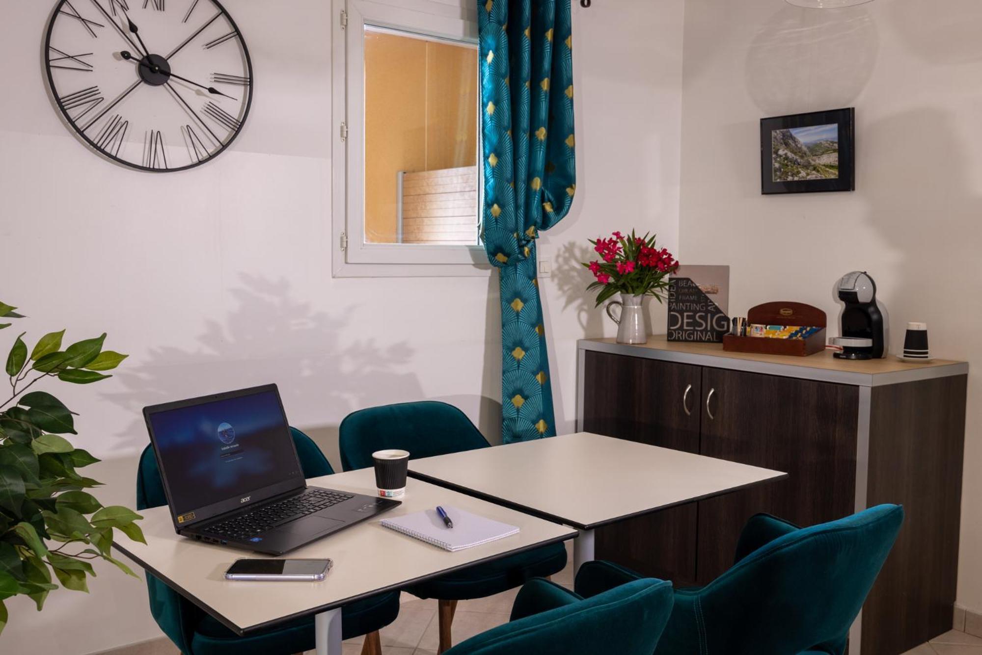 The Originals City, Hotel Cote Sud, Marseille Est Allauch Ngoại thất bức ảnh