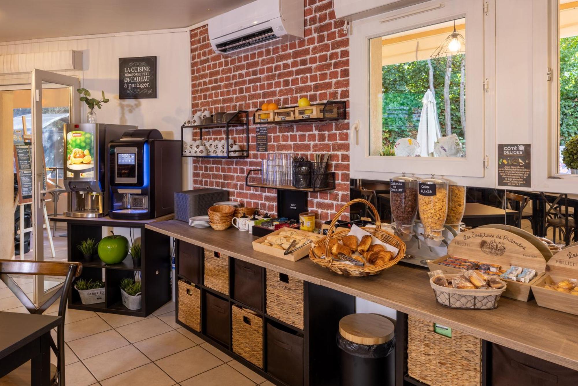 The Originals City, Hotel Cote Sud, Marseille Est Allauch Ngoại thất bức ảnh