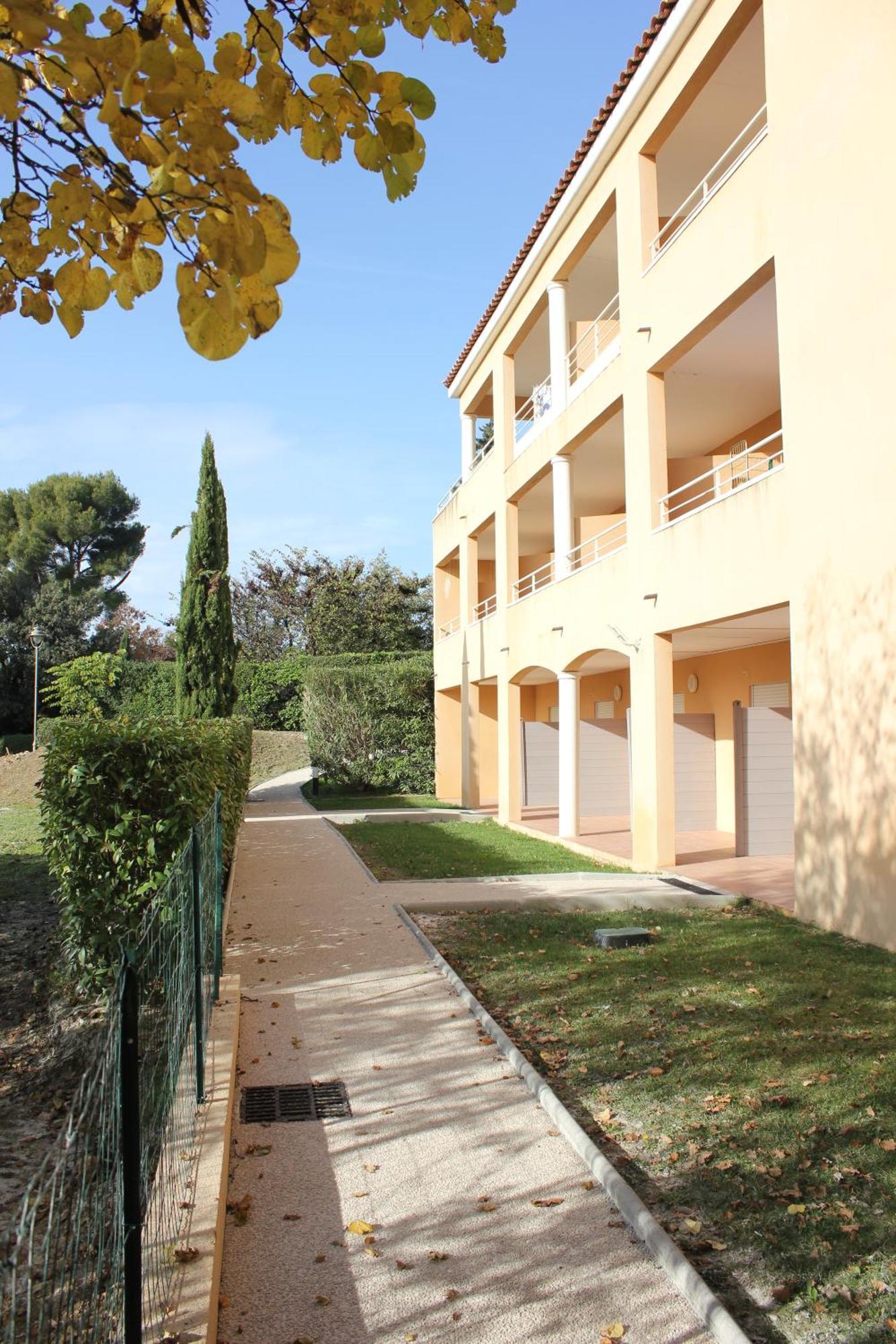 The Originals City, Hotel Cote Sud, Marseille Est Allauch Ngoại thất bức ảnh